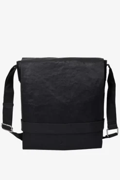 Catania Messenger Herman Black