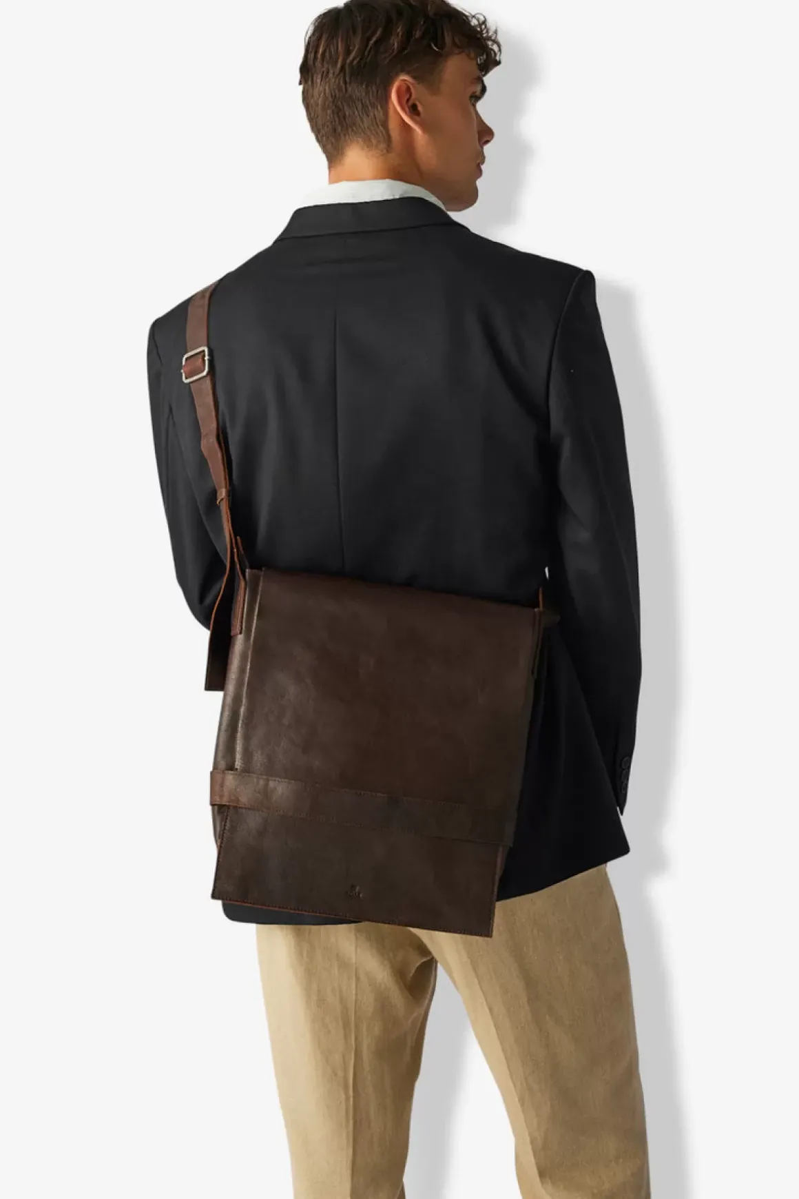 Catania Messenger Herman Dark Brown