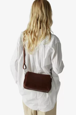 Cormorano Shoulder Bag Dea Coffee
