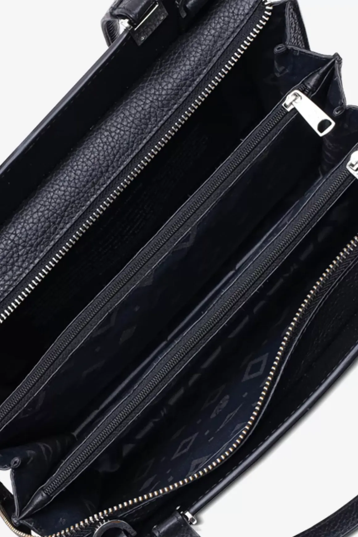 Cormorano Shoulder Bag Naomi Black