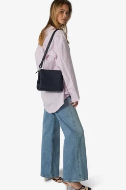 Cormorano Shoulder Bag Sia Navy