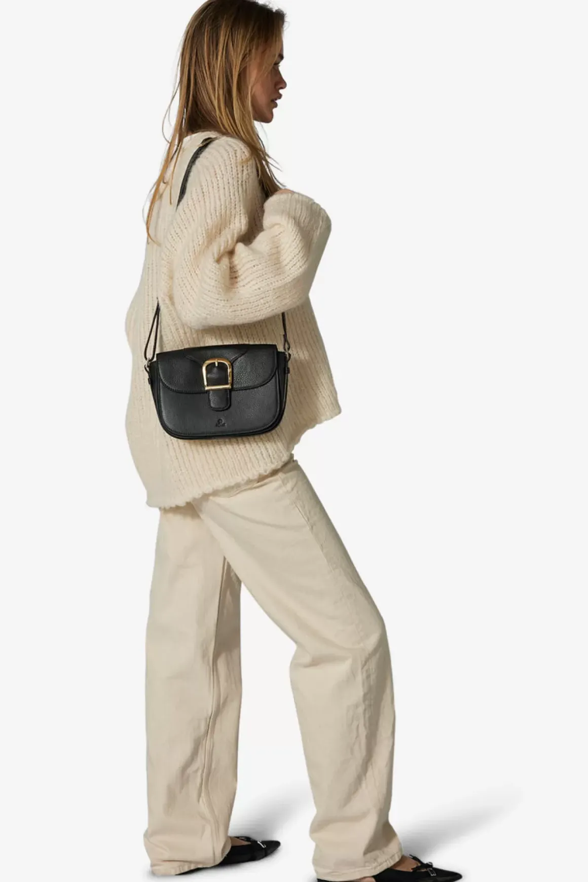 Cormorano Shoulder Bag Wilma Black