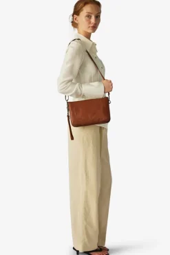 Pixie Shoulder Bag Lesia Cognac