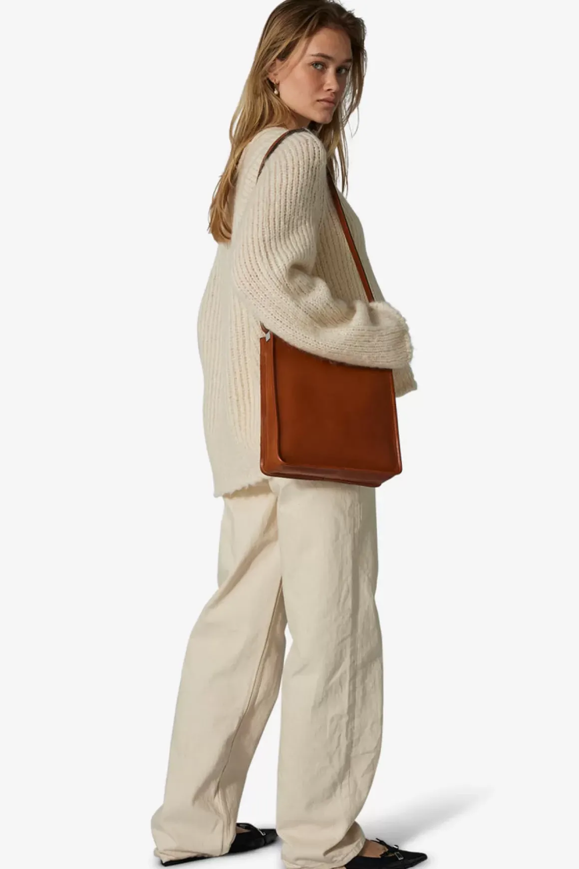 Portofino Shoulder Bag Aja Brown