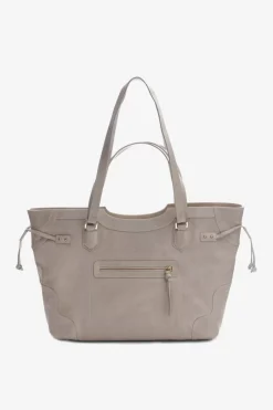 Salerno Shopper Krista Stone